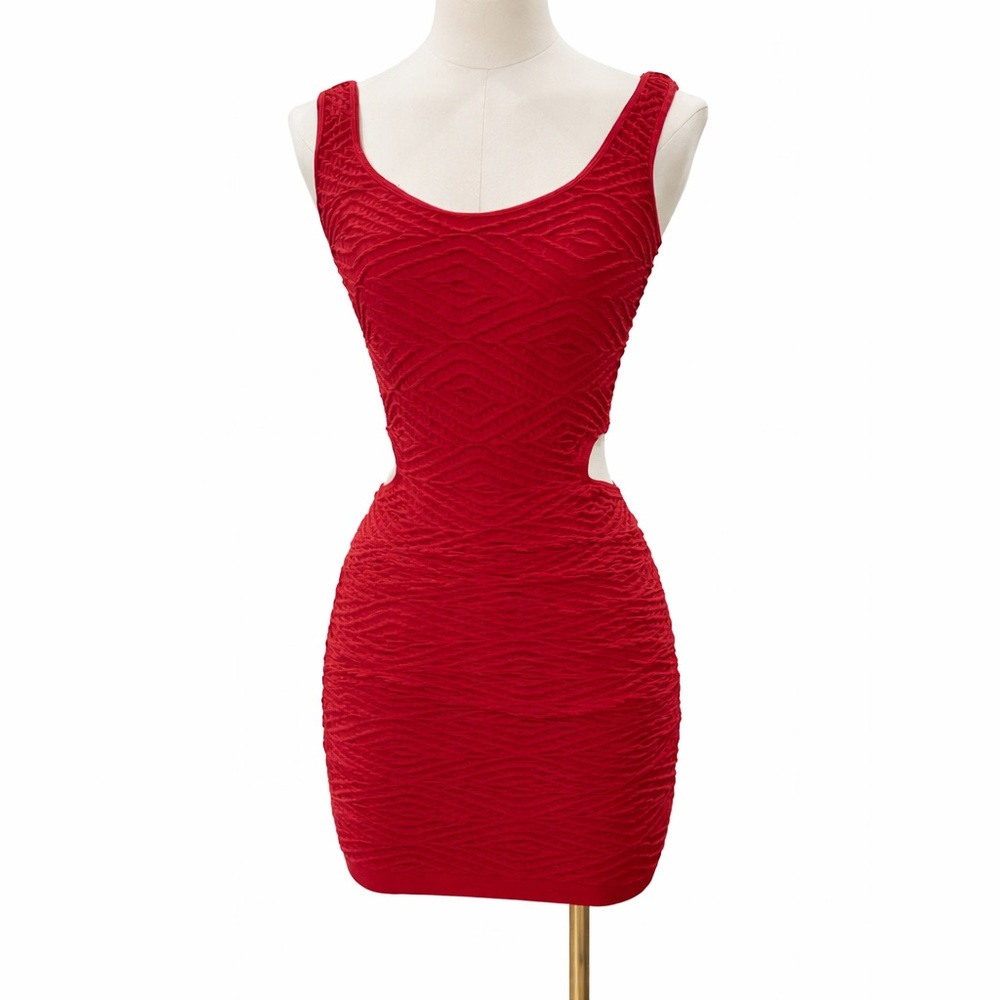 Bebe Textured Diamond Cut-Out Waist Curve-Hugging Club Party Bodycon Mini Dress - Picture 2 of 14